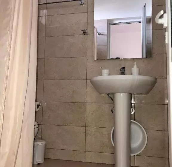 پانسیون Koks’ Guesthouse