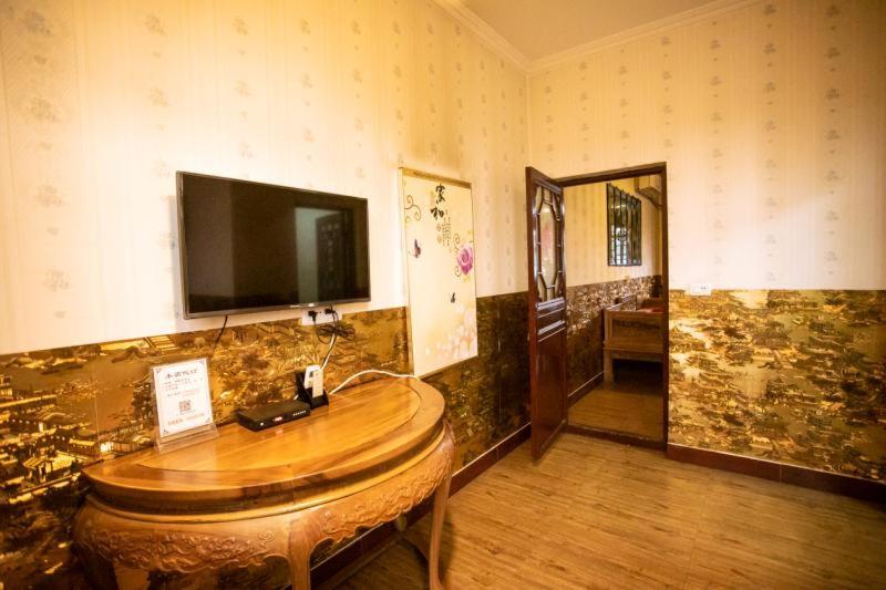 הוסטל Pingyao Deyunshe Inn