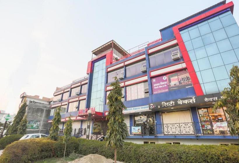 Hotell Collection O 69818  Ambition