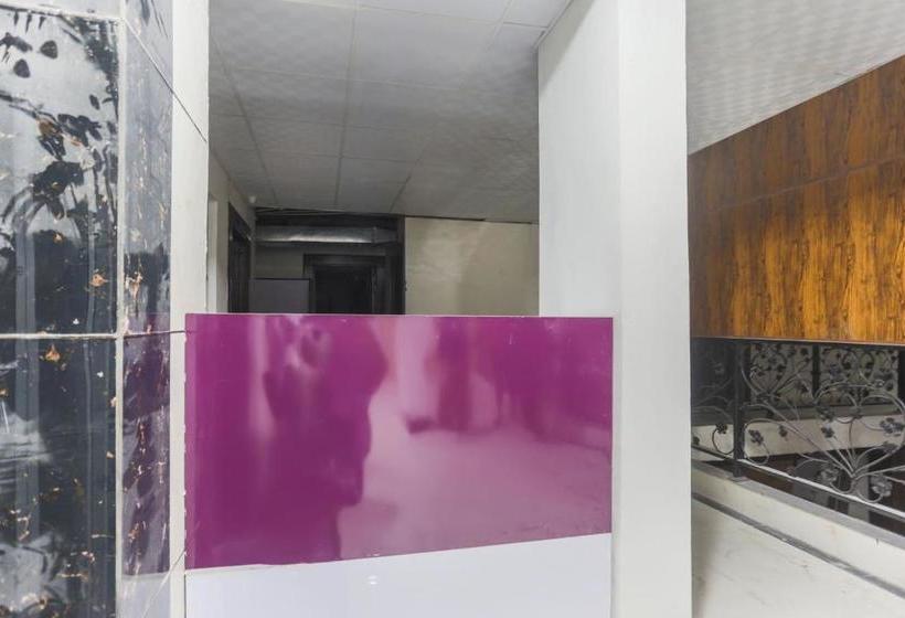 Hotell Collection O 69818  Ambition