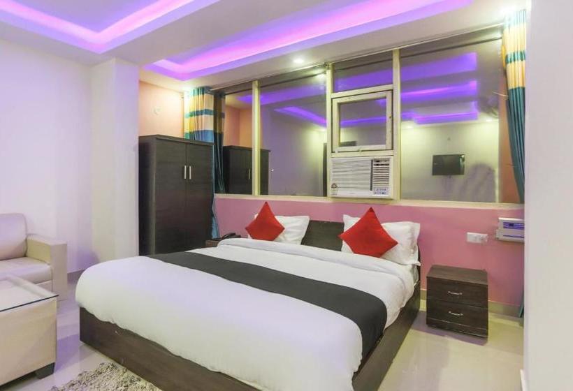 Hotell Collection O 69818  Ambition