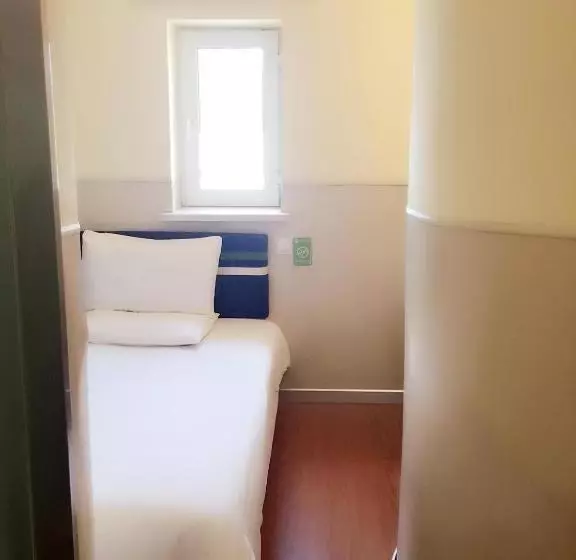 Hotel Ji