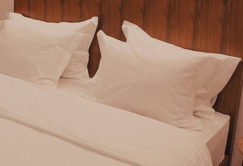 فندق Theatro City Center