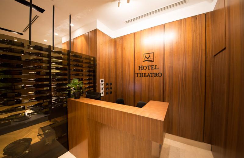 فندق Theatro City Center