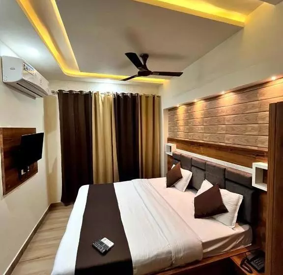 ホテル Leela Vilas Pushkar  A Boutique