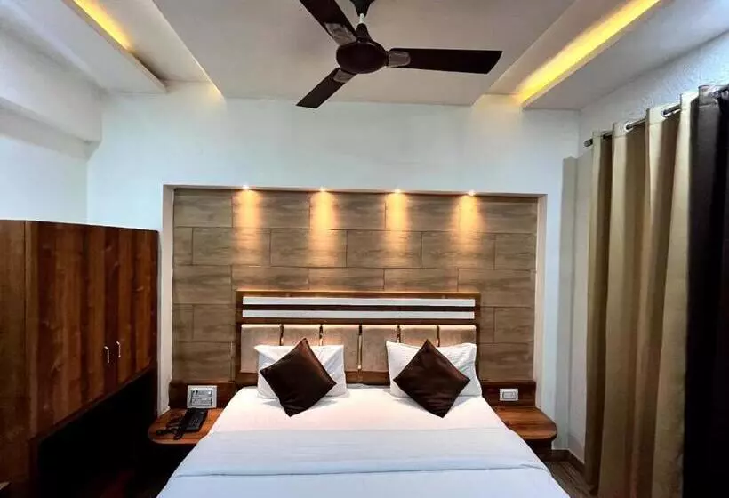 ホテル Leela Vilas Pushkar  A Boutique