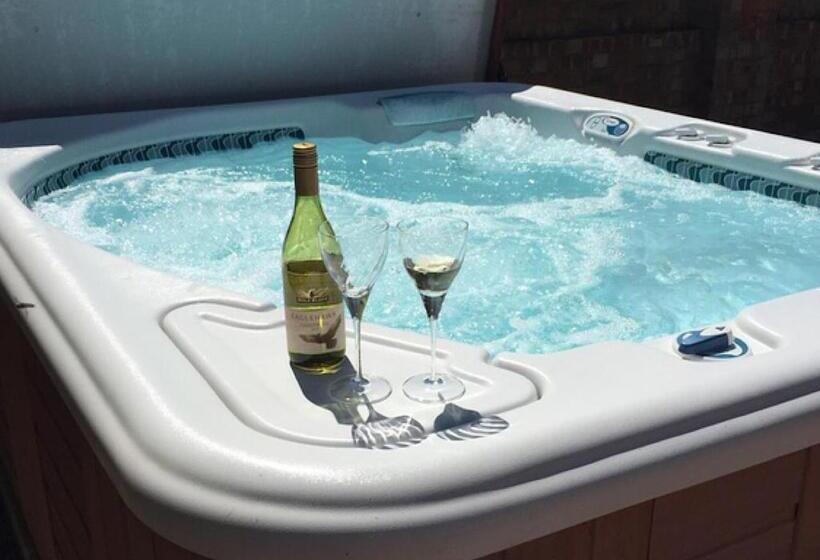 بنسيون Catesby Barn Farm B&b