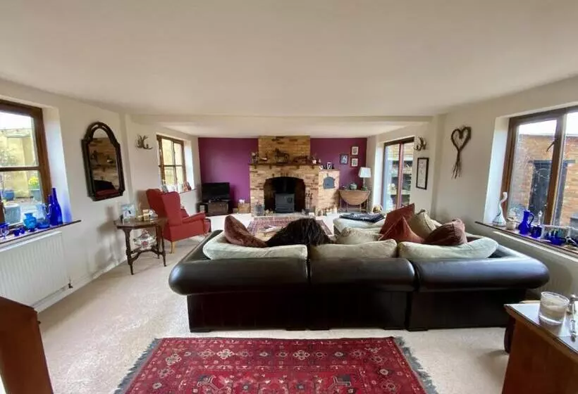 Majatalo Catesby Barn Farm B&b