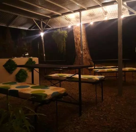 ペンション Koru Village Uvita Hostel