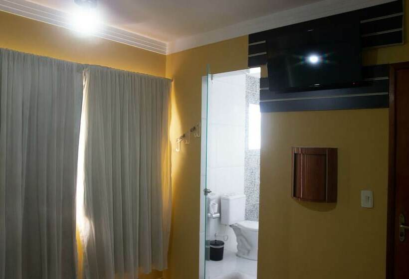 ベッドアンドブレックファースト Colt