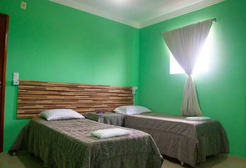 ベッドアンドブレックファースト Colt