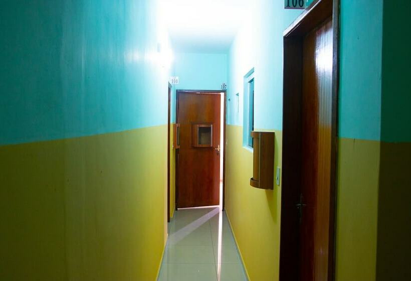 ベッドアンドブレックファースト Colt