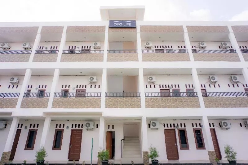 هتل Rose House Redpartner