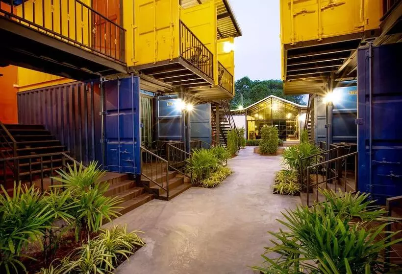 هتل Tuscany Land Resort Donmuang