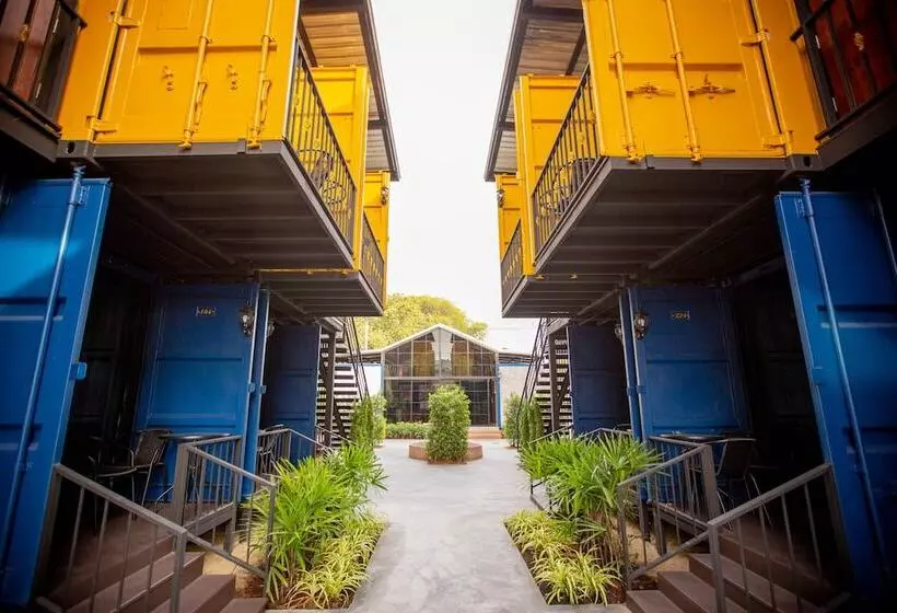 هتل Tuscany Land Resort Donmuang