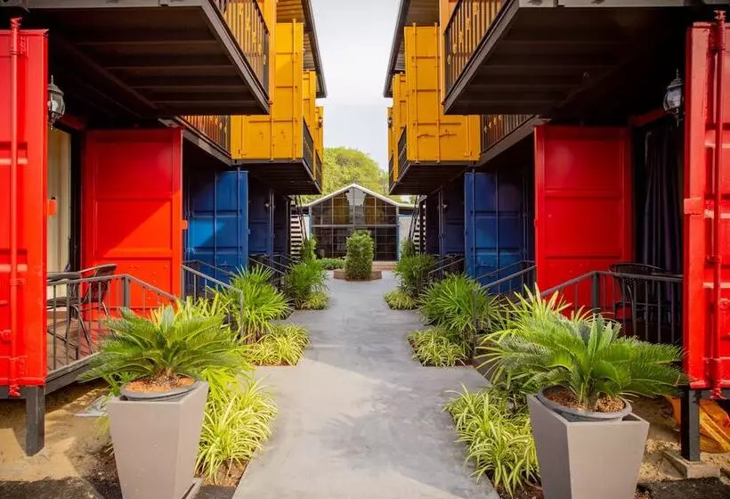 هتل Tuscany Land Resort Donmuang