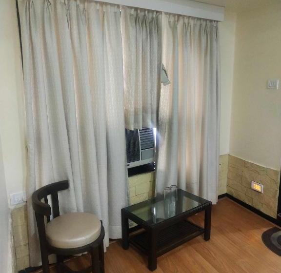 Отель Divya International