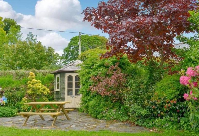 ベッドアンドブレックファースト Itchingstone Cottage