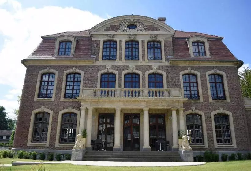 Domitys   Le Château De La Pilule