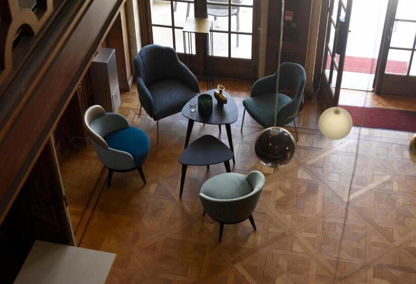 Domitys   Le Château De La Pilule