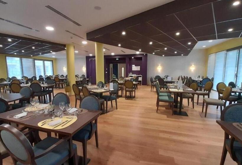 Domitys   Le Château De La Pilule