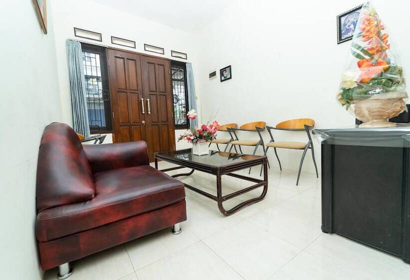 بنسيون Koolkost Female Syariah Near Smak Kolese Santo Yusup