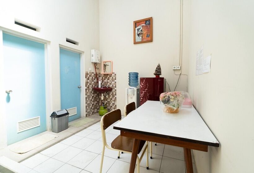 بنسيون Koolkost Female Syariah Near Smak Kolese Santo Yusup