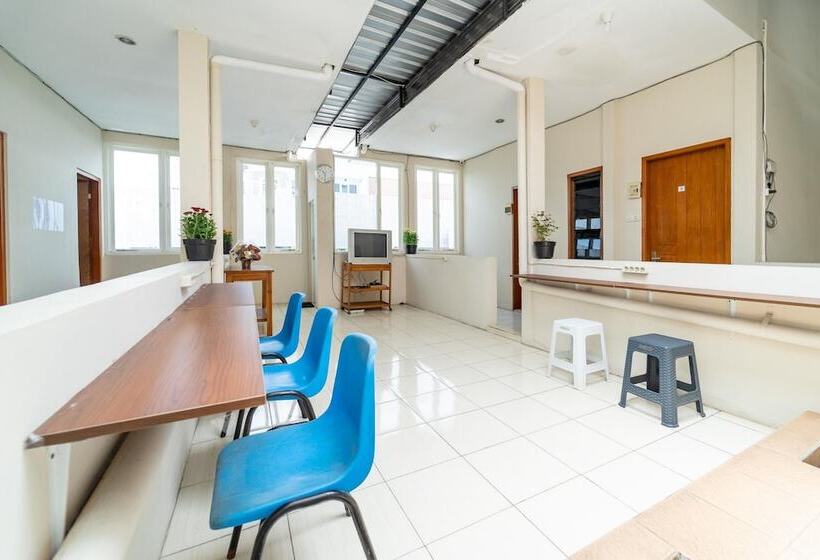 بنسيون Koolkost Female Syariah Near Smak Kolese Santo Yusup