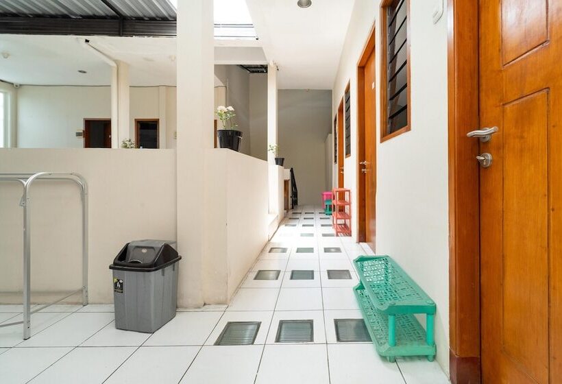 بنسيون Koolkost Female Syariah Near Smak Kolese Santo Yusup