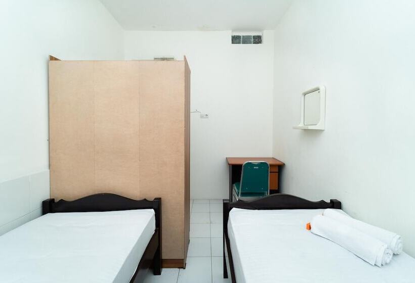 بنسيون Koolkost Female Syariah Near Smak Kolese Santo Yusup