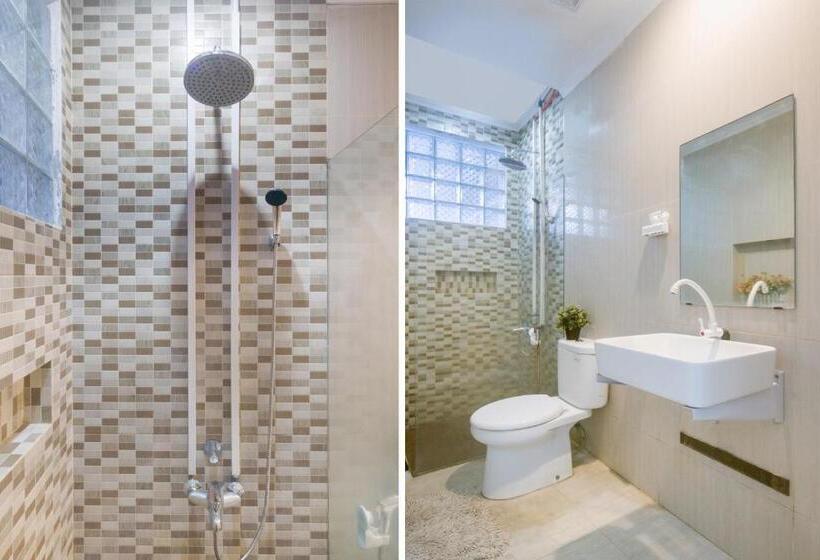 Отель Oyo 3055 Rumah Enin