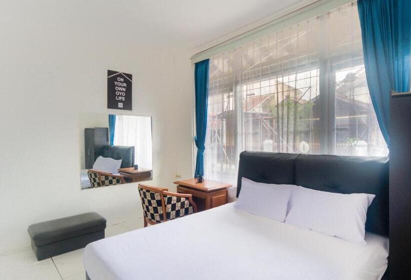 Отель Oyo 3055 Rumah Enin