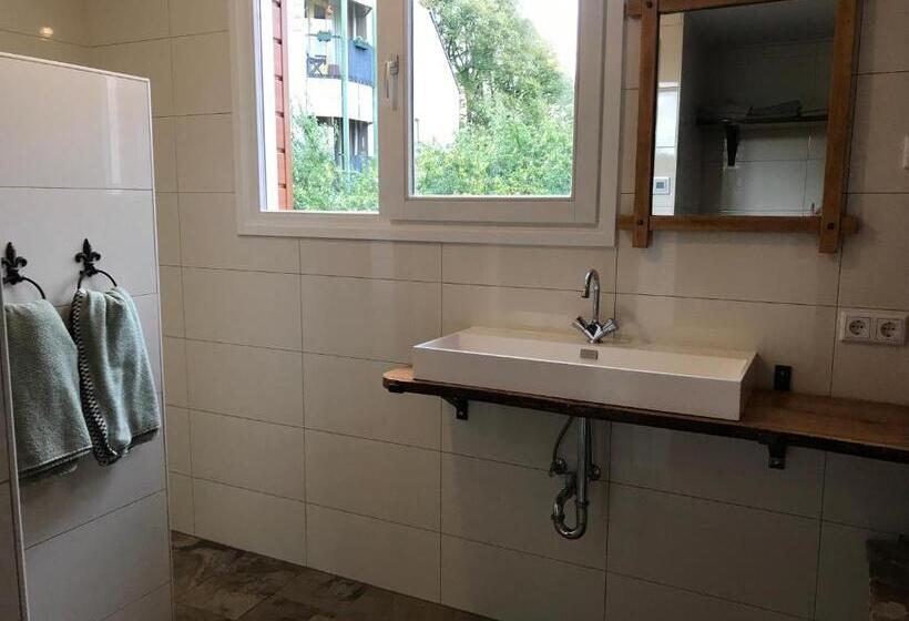 Logement Meijnerswijk Free Parking, Electric Parking, Kitchen,living Room, Free Coffee Machine