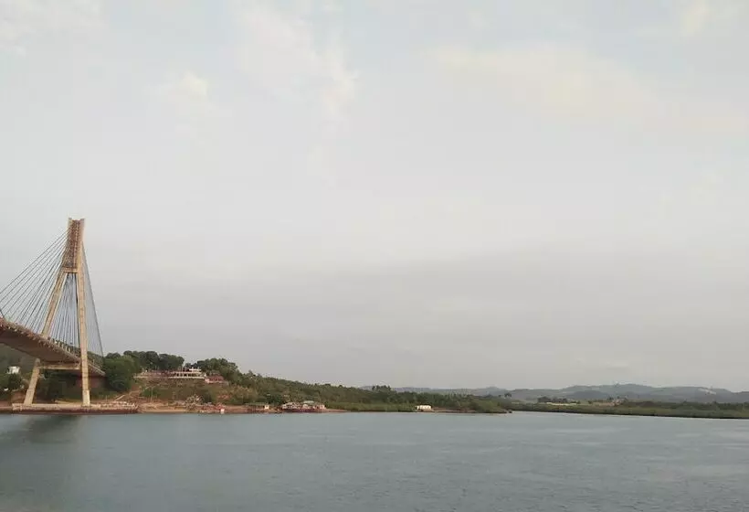 Hotel Barelang Bridge