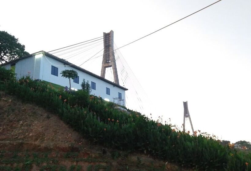 בית מלון כפרי Barelang Bridge