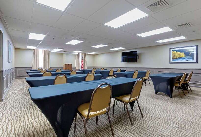 فندق Comfort Suites Fredericksburg South