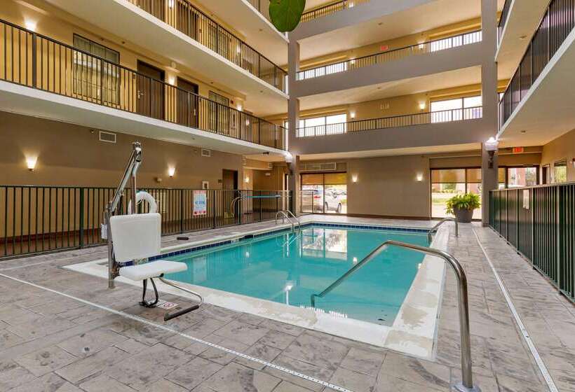 فندق Comfort Suites Fredericksburg South