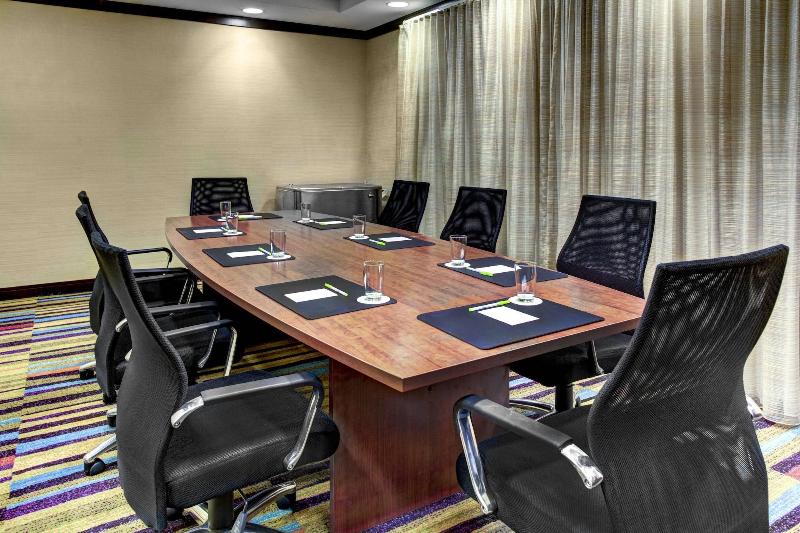 فندق Fairfield Inn & Suites By Marriott Anniston Oxford