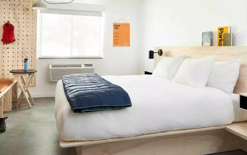 ホテル Field Station Joshua Tree