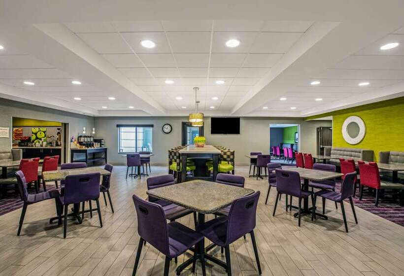 فندق La Quinta By Wyndham Kearney