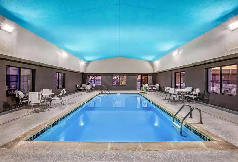 호텔 La Quinta By Wyndham Kearney