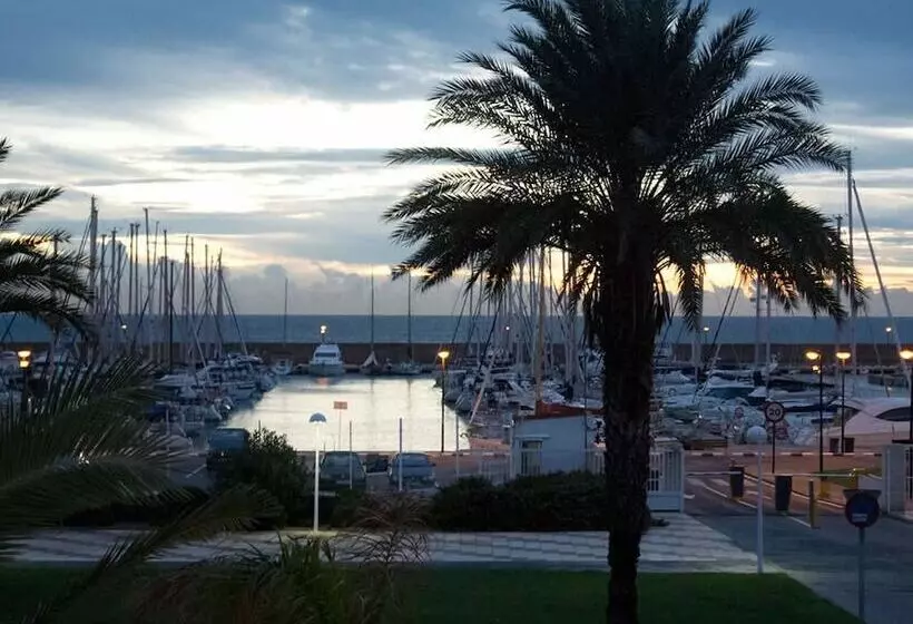 فندق Playa Canet