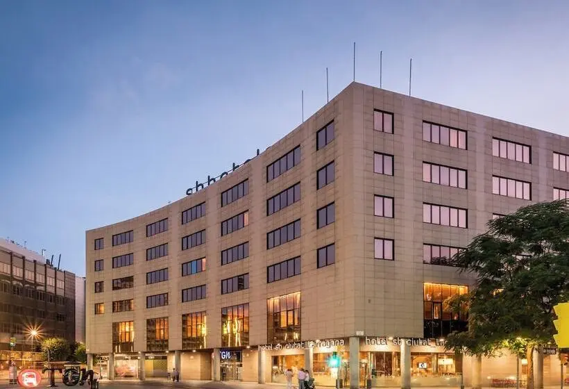 Hotelli Sb Ciutat Tarragona