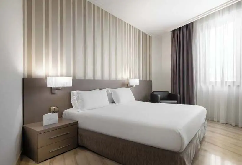 Hotelli Sb Ciutat Tarragona