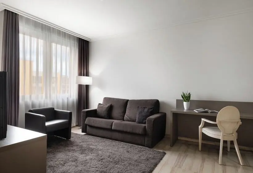 Hotelli Sb Ciutat Tarragona