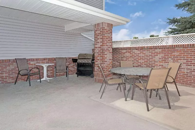 בית מלון כפרי Super 8 By Wyndham Windsor