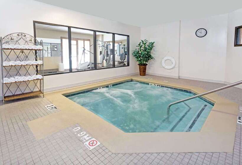 בית מלון כפרי Wingate By Wyndham Atlanta Duluth