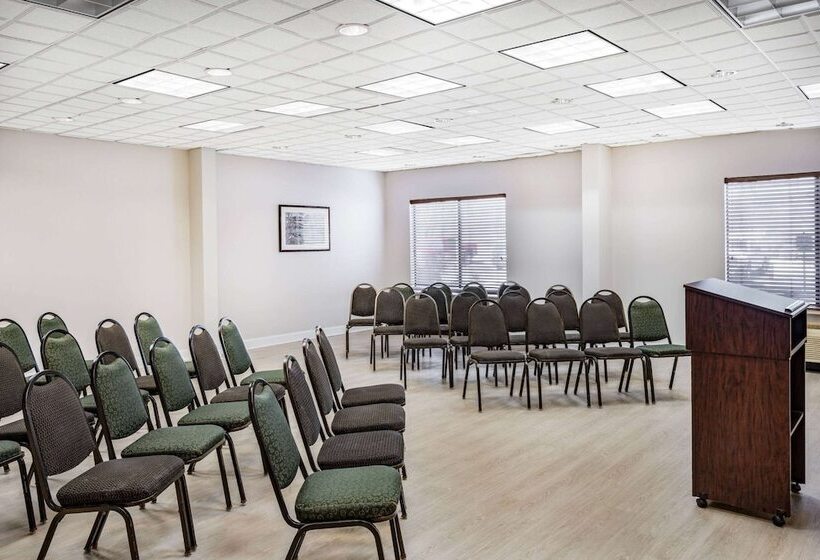 בית מלון כפרי Wingate By Wyndham Atlanta Duluth