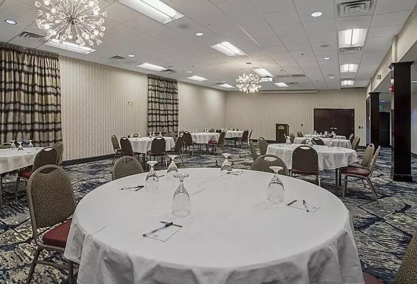 Hotelli Wingate By Wyndham Macon