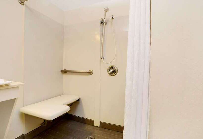 فندق Wingate By Wyndham Raleigh Durham / Airport